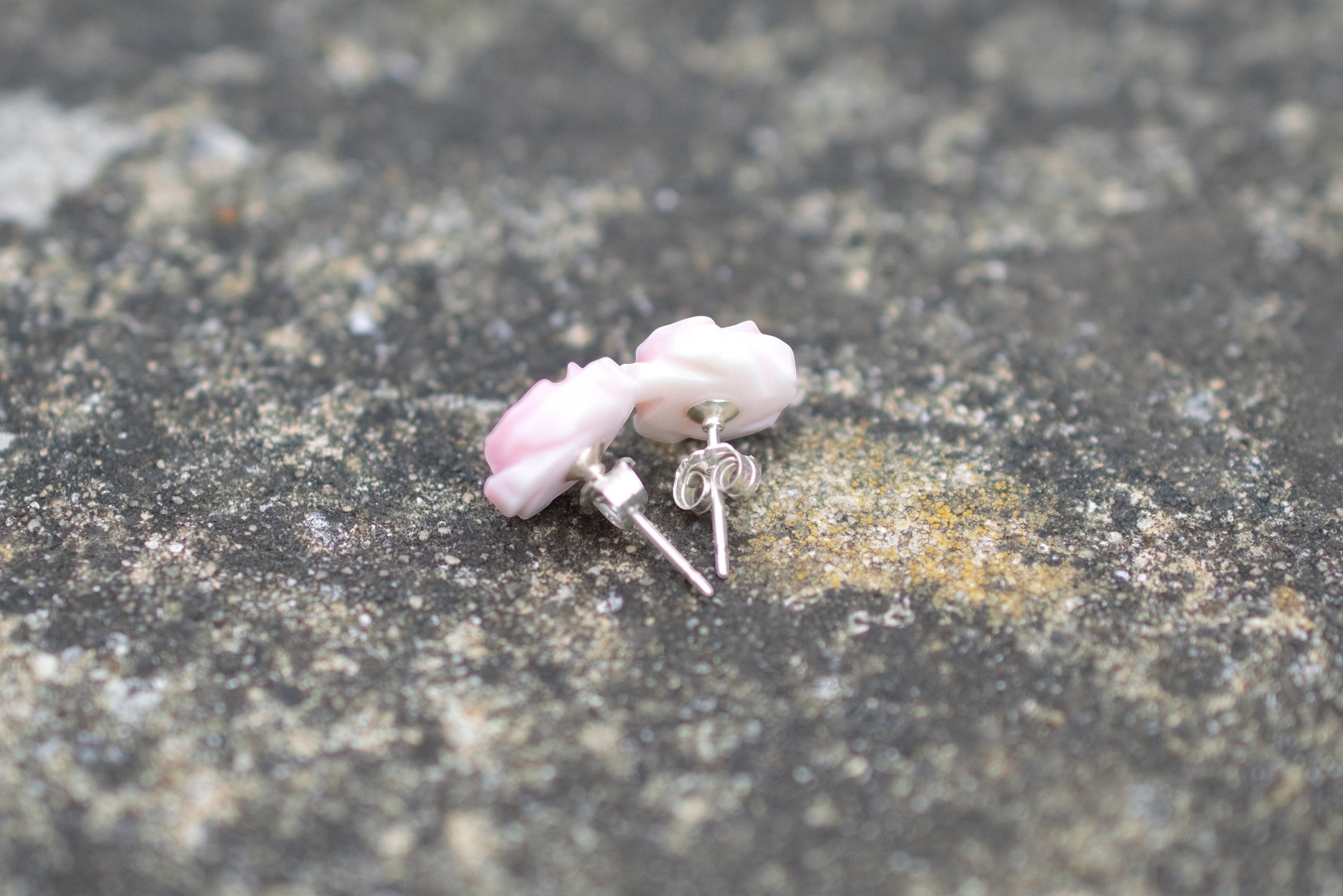 Blue Dragonfly Creations pink carved shell rose flower stud earrings with 925 sterling silver posts
