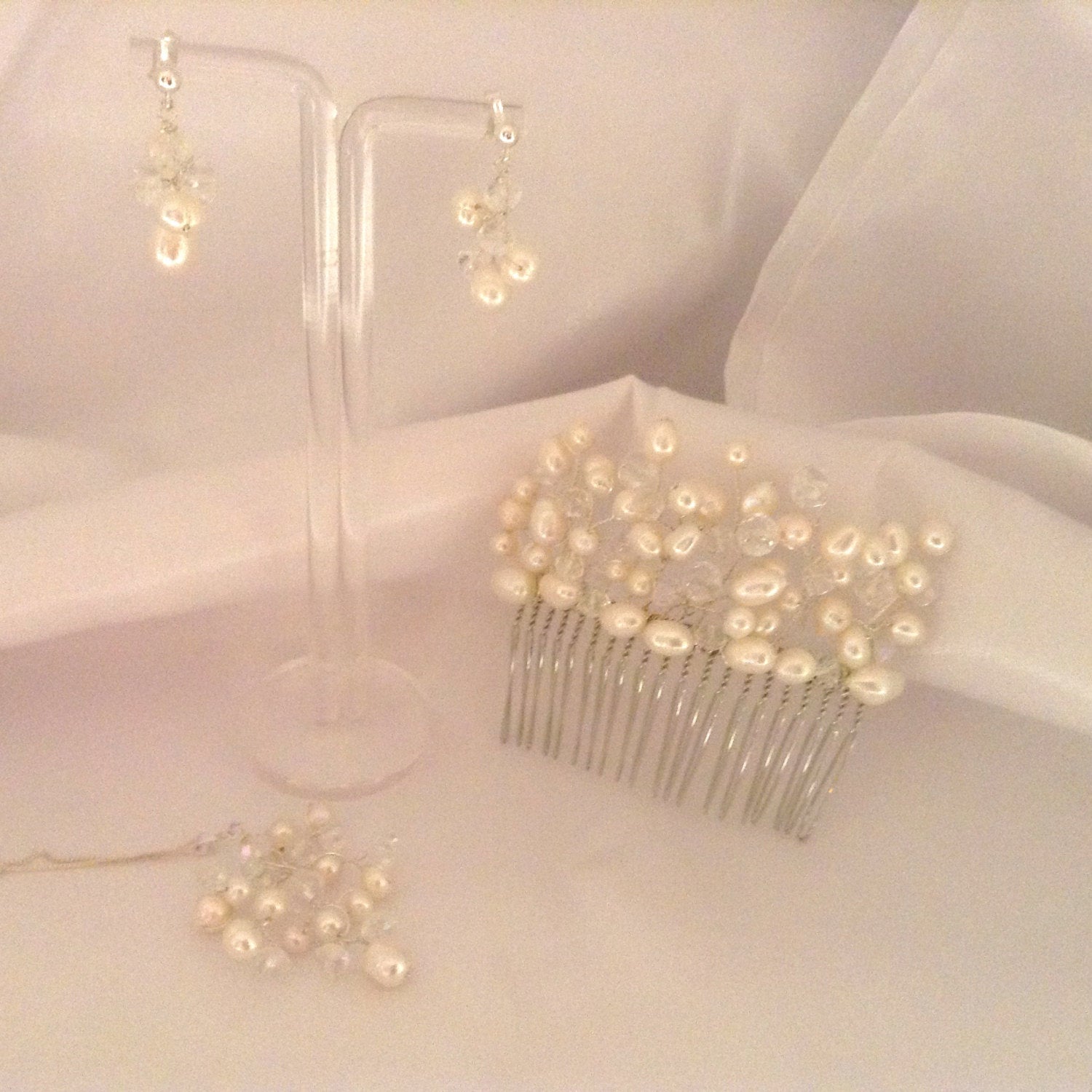 Freshwater Pearl and Crystals hair comb