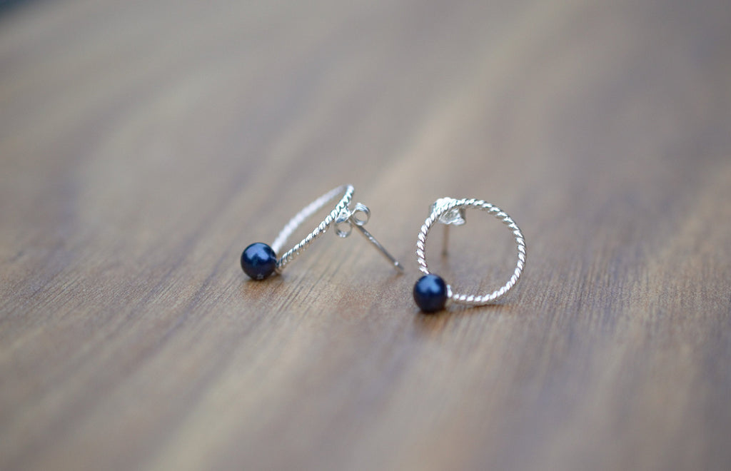 Freshwater Pearl and Sterling Silver Stud Earrings